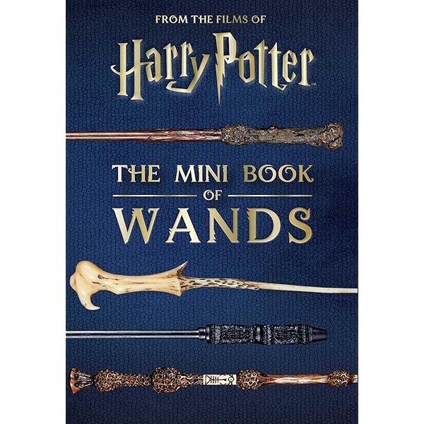Harry Potter Mini Book Trunk 5冊セット Harry Potter: Mini Book Trunk – Insight Editions